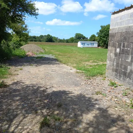 Mobilhomme Omaha مكان تخييم سانت لاورينت سور مير